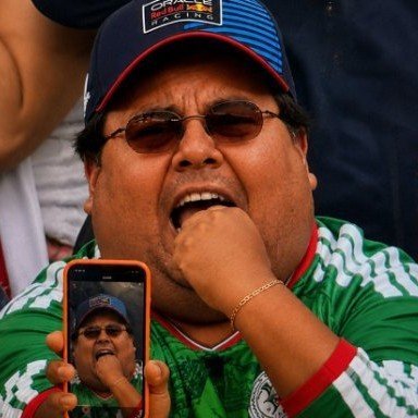 ChecoxB's profile picture