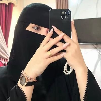 H_ail777's profile picture
