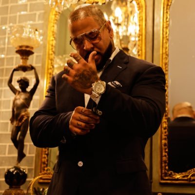 Tommy Vext's profile picture