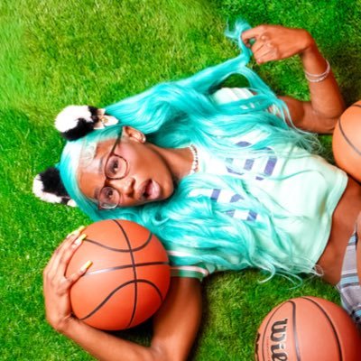ARMANI WEST 🏀's profile picture
