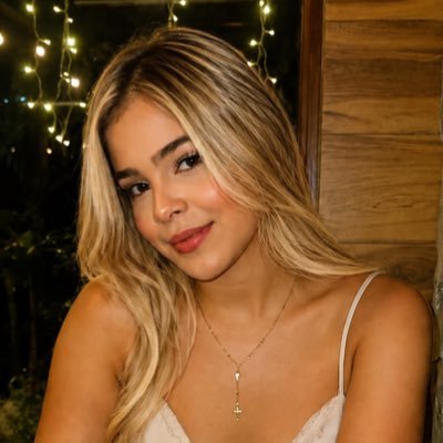 julinha 🎈's profile picture