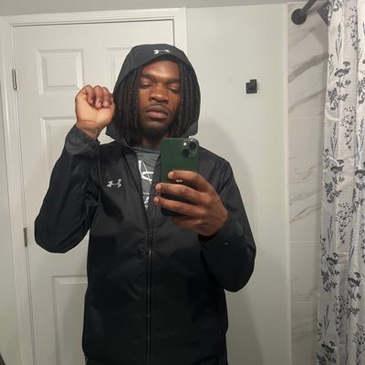 slanginghuge's profile picture