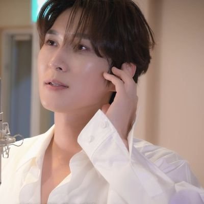 엘로's profile picture