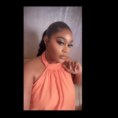 Cheenee's profile picture