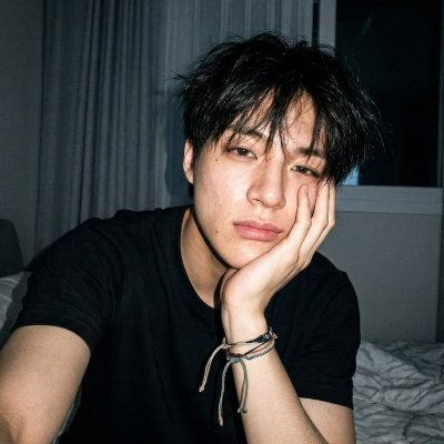 J's profile picture