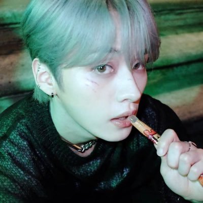 star ✩˚⋆☾✧'s profile picture