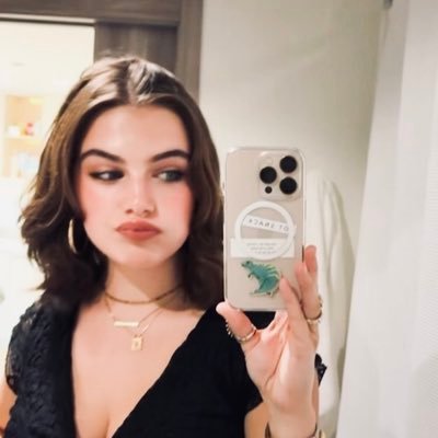 isanhlover's profile picture
