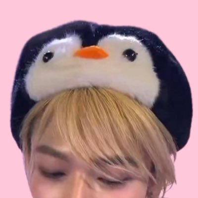 𝗔𝗹𝗲 !'s profile picture