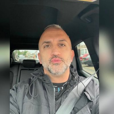 Joshlovesit87's profile picture
