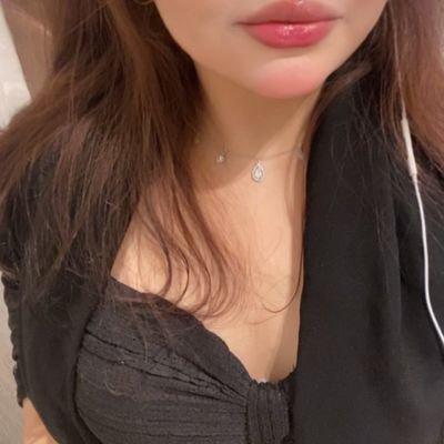 H's profile picture