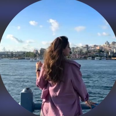 ‏E's profile picture