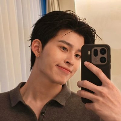 pondphufaen's profile picture