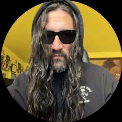 lalopenguin's profile picture