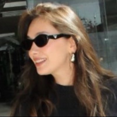 elyy122's profile picture