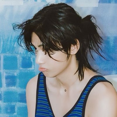tan into the sun⁷'s profile picture
