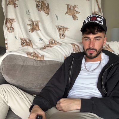 MasterR98's profile picture