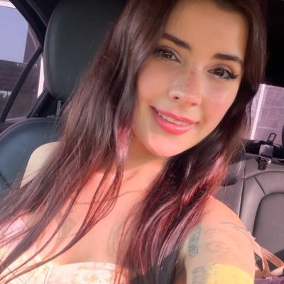 heyitl12's profile picture
