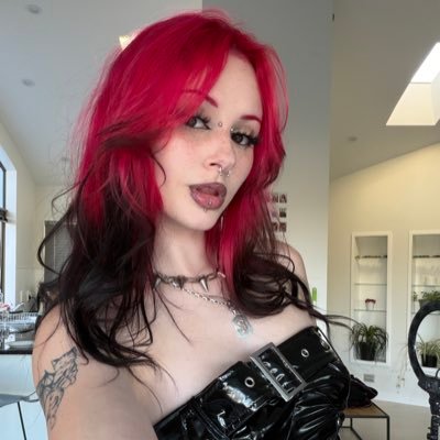 Hazel's profile picture