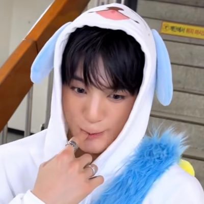 e_jenn0's profile picture