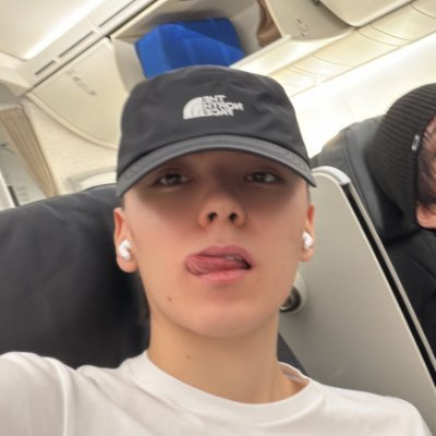 verrnnon_'s profile picture