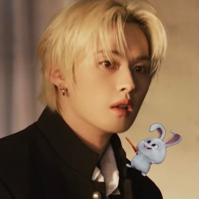 jk_loveholic's profile picture