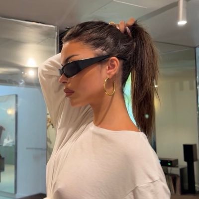 ⭑ MUSE 𖥔 ݁ ˖'s profile picture