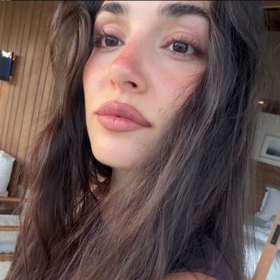 liz's profile picture
