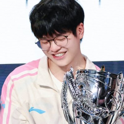 Tenten 🐥🏆's profile picture