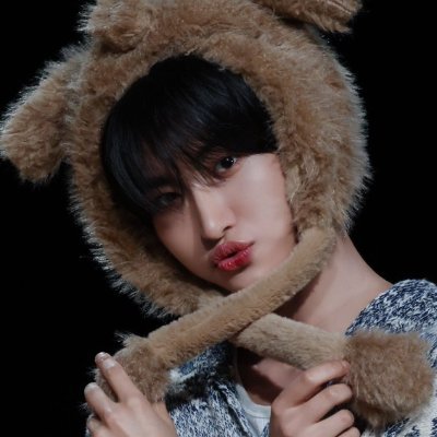 atinyst8's profile picture