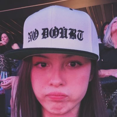 𝙘2𝙩𝙩𝙢𝙮 ✩ is seeing Olivia 23.4.27's profile picture
