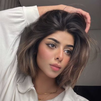 g's profile picture