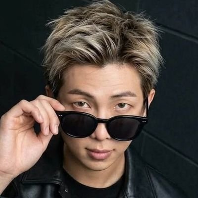 ARMY4LIFE84's profile picture