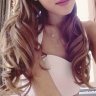 𐙚⋆.˚ vanessa (is trying to stop b/p) profil fotoğrafı