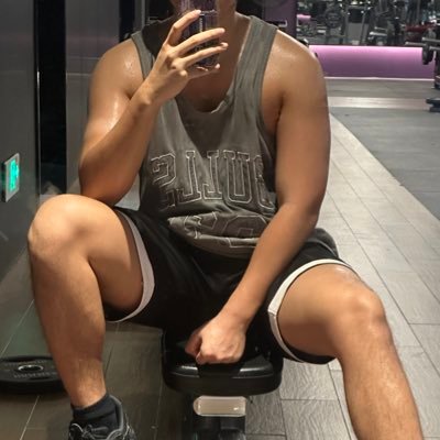 黑炭鱼不黑's profile picture