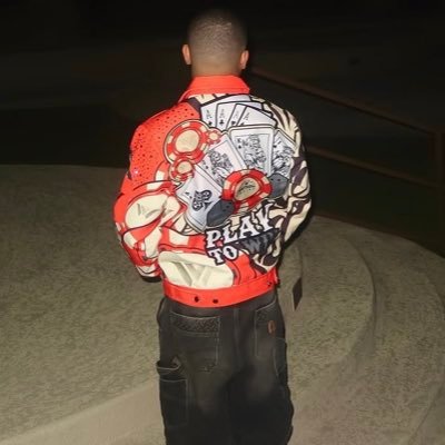 DeuceThomas's profile picture