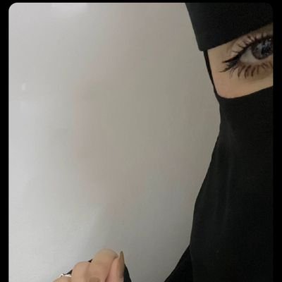 AbnAldwlh27012's profile picture