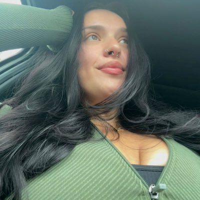 please cat's profile picture