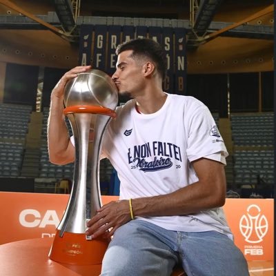 Scrubbdoiro (SOMOS ACB)'s profile picture
