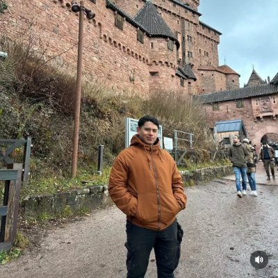 Padre Leal Delorian's profile picture