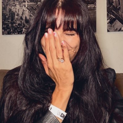 lu, tu showgirl favorita❁'s profile picture