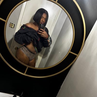 nova's profile picture