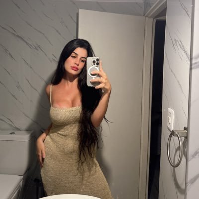 s's profile picture