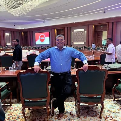 seriousfunnyguy's profile picture