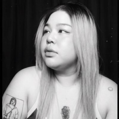 b.🥛🍥🫧's profile picture