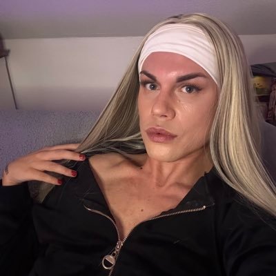 🇬🇧 BRITISH ESSEX LONDON TRANS BARBIE 🍑😡💄's profile picture