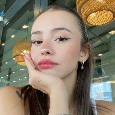 Azra Özdemir 🌸's profile picture