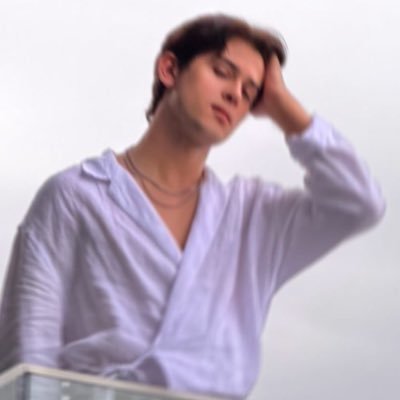 tinyburu's profile picture