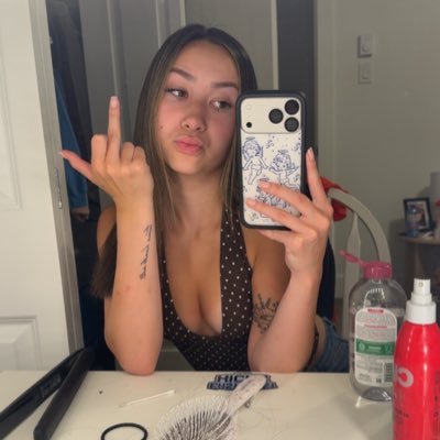 bella's profile picture