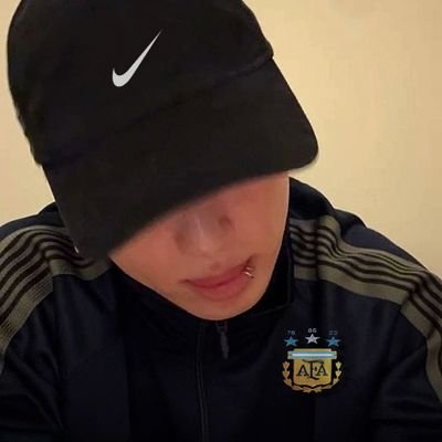 eternacuariana's profile picture