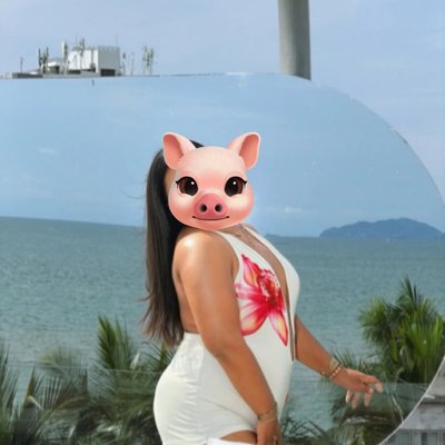 R.'s profile picture